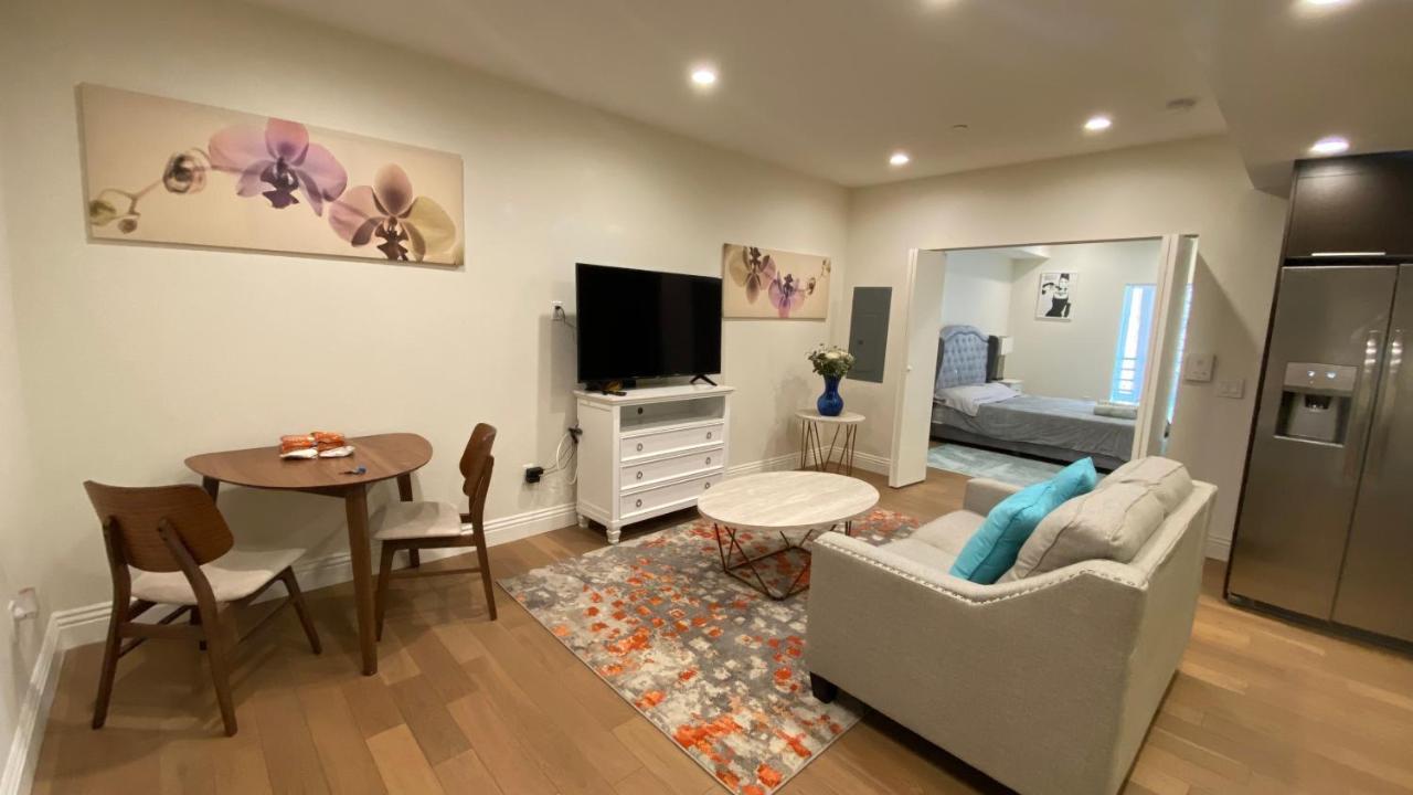 Gorgeous Apt With Parking In Ktown La Los Angeles Eksteriør billede